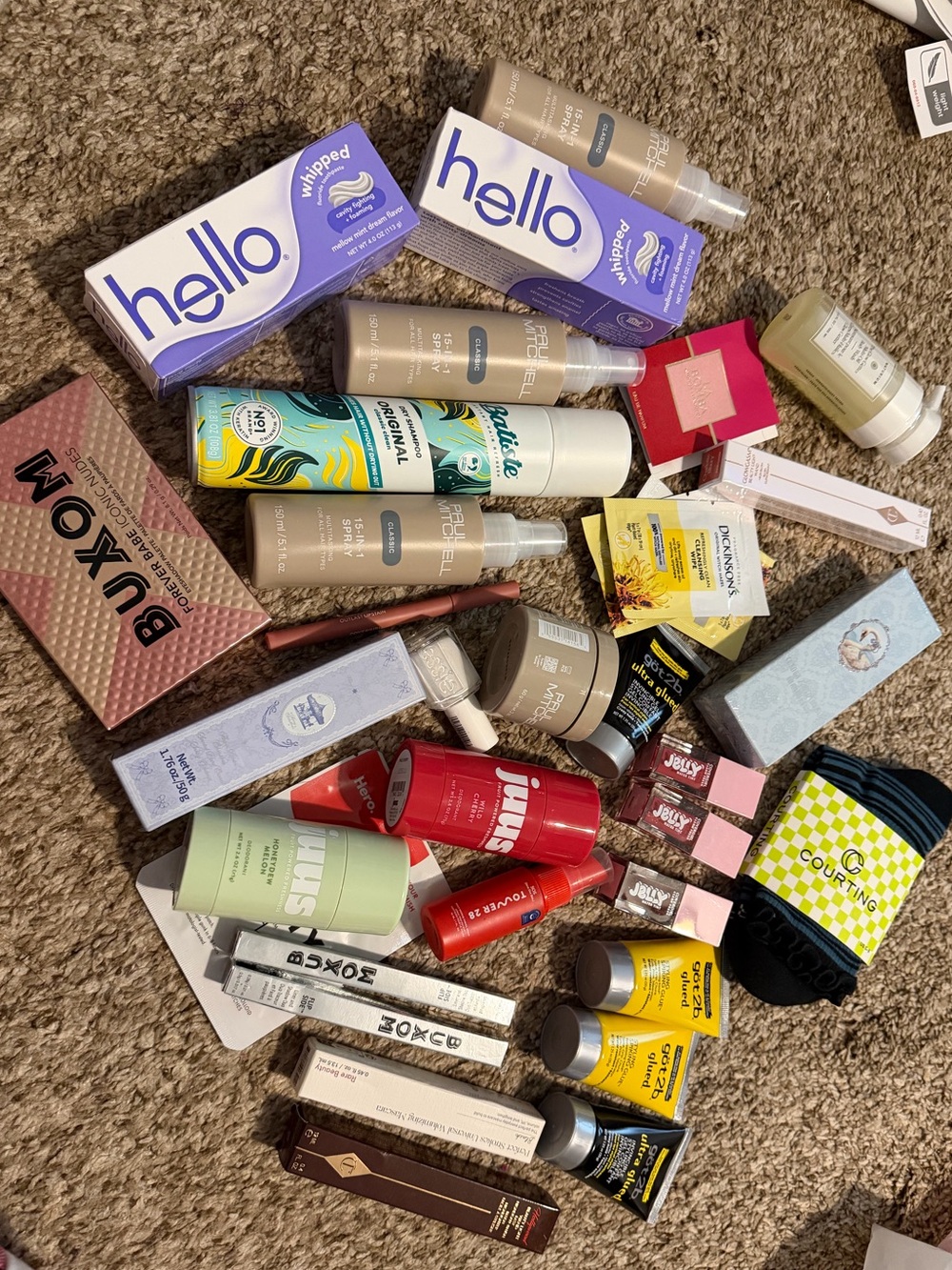 $300+ WORTH gift bundle